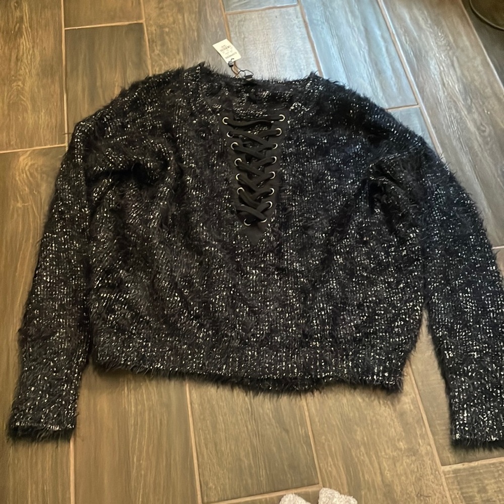 EXPRESS- sweater